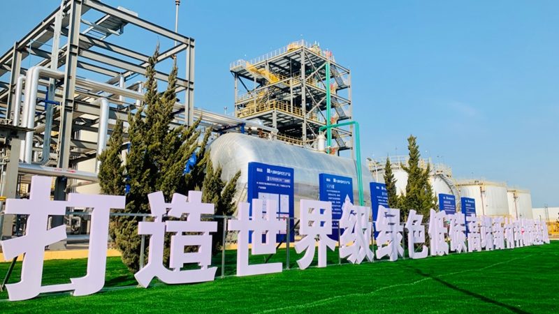 乳化剂和表面活性剂：作用相似，却各有侧重